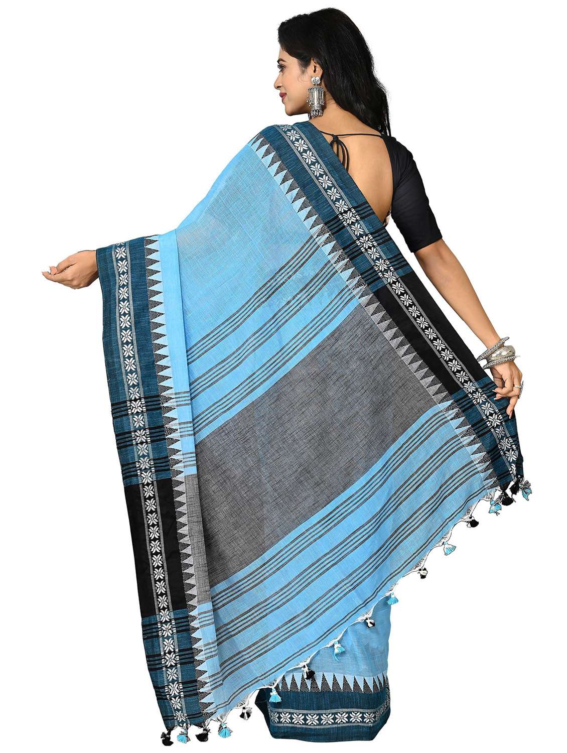 women solid handloom saree - 21537033 -  Standard Image - 1