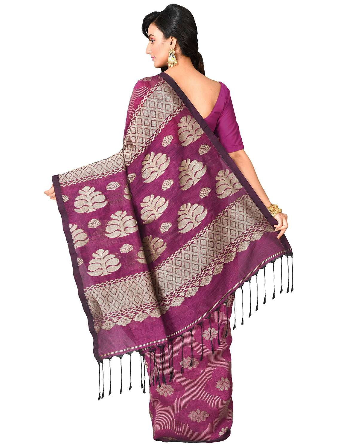 women self design handloom saree - 21537079 -  Standard Image - 1