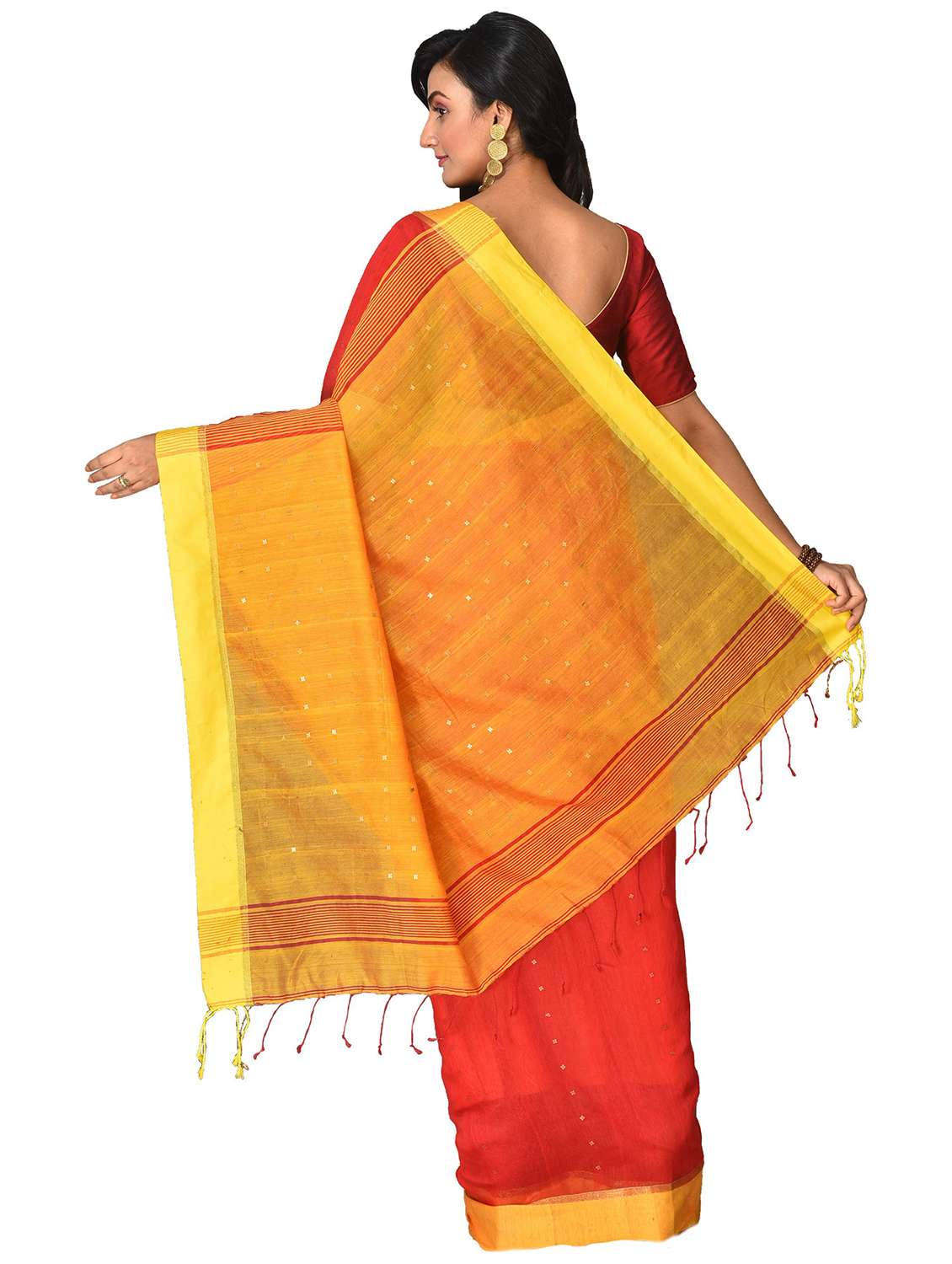women red handloom saree - 21537094 -  Standard Image - 1