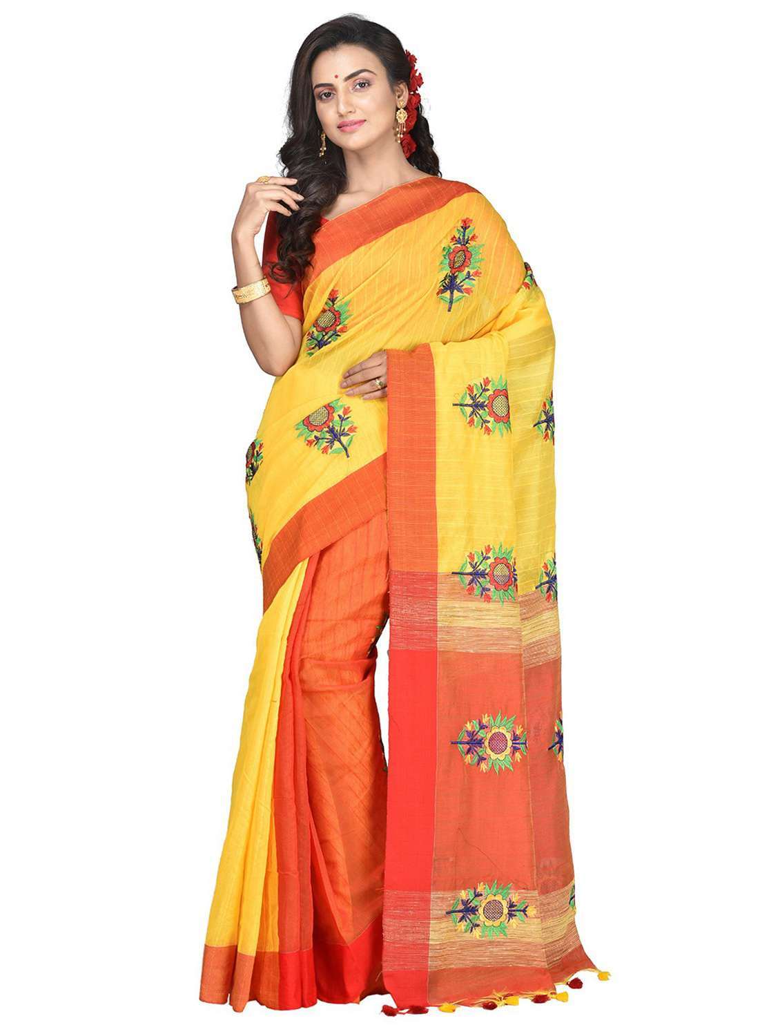 women solid with work handloom saree - 21537195 - Zoom Image - 0