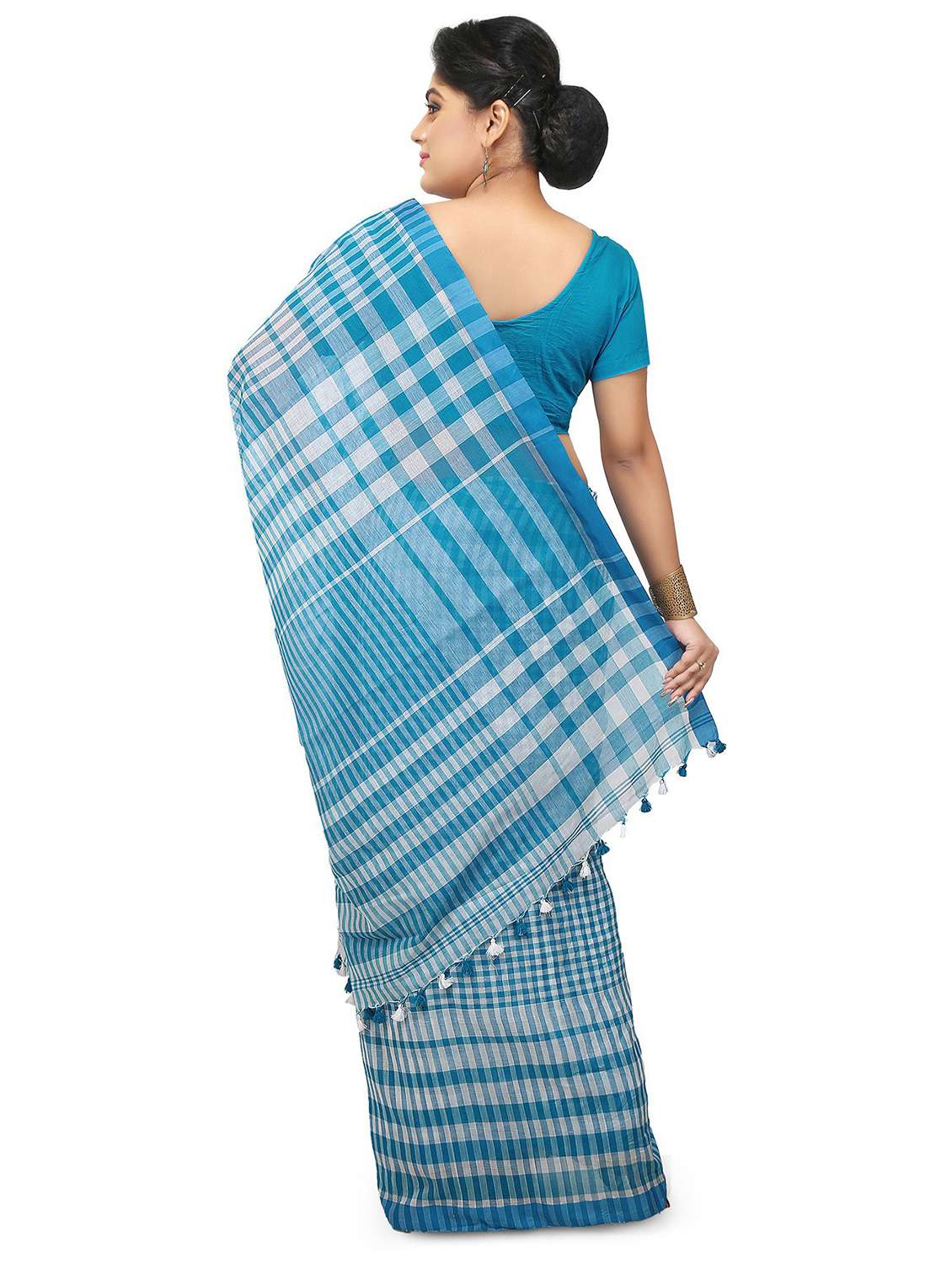 women checkered handloom saree - 21537252 -  Standard Image - 1