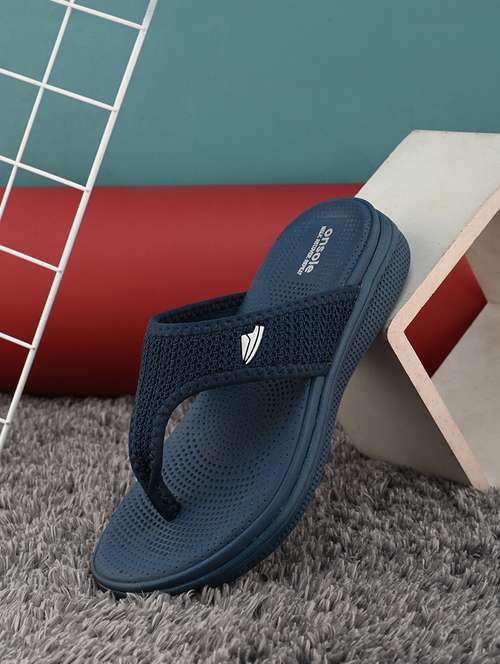 women textured slippers - 21537552 -  Standard Image - 0