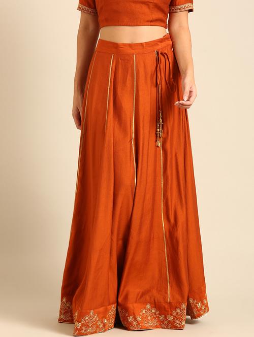 women embroidered flared skirt - 21539114 -  Standard Image - 0