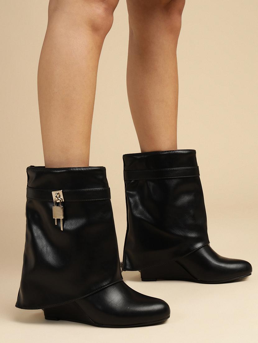 women solid black ankle boots - 21539157 - Standard Image - 6