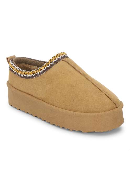 women solid slip on casual shoes - 21539184 -  Standard Image - 0