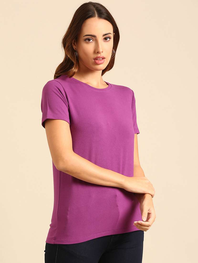 women round neck plain t-shirt - 21539445 -  Standard Image - 1