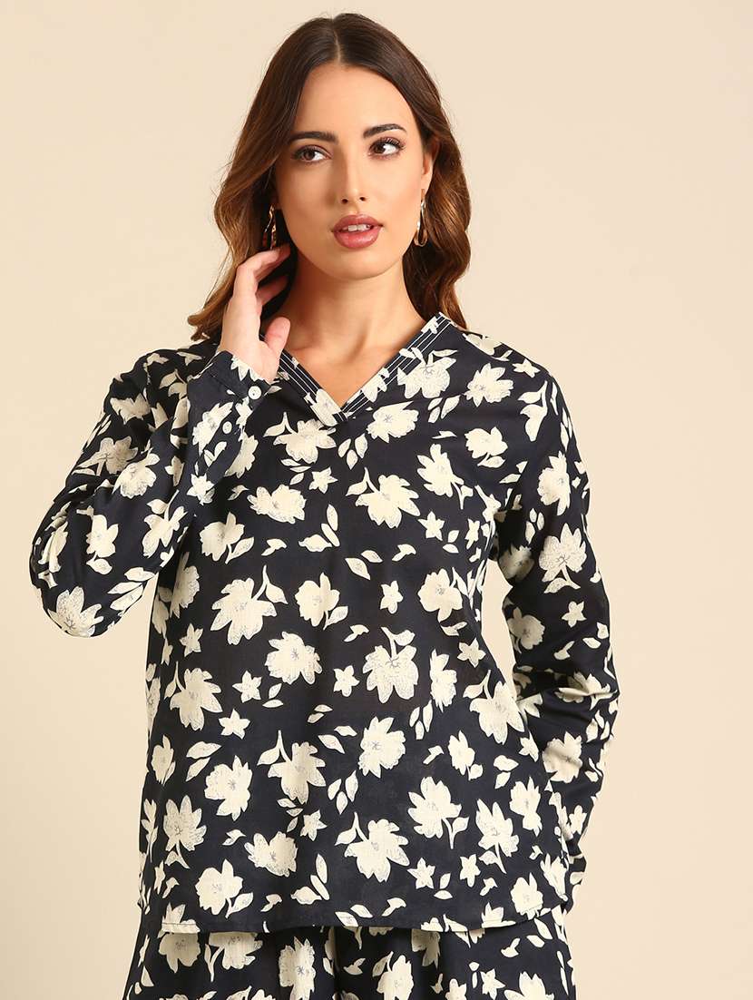 women floral printed v neck top