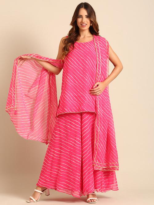 women lace bordered leheriya print dupatta with tassels  - 21539455 -  Standard Image - 0