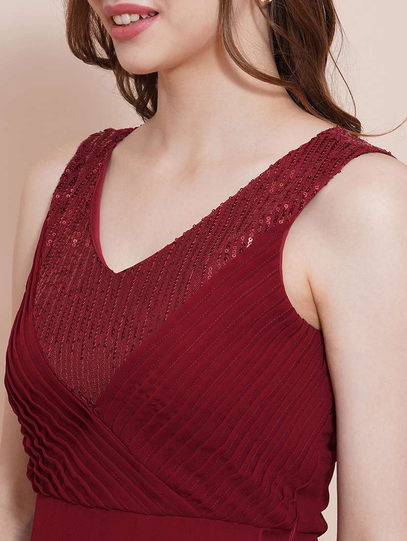 globus women maroon v-neck sequinned pintuck fit & flare maxi party dress - 21540015 - Standard Image - 4
