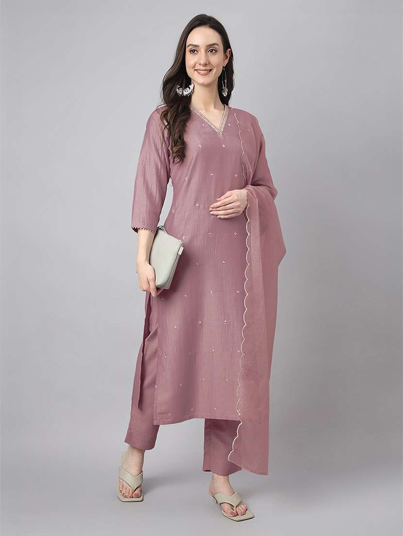 women v neck kurta pant set with dupatta - 21541654 - Standard Image - 4