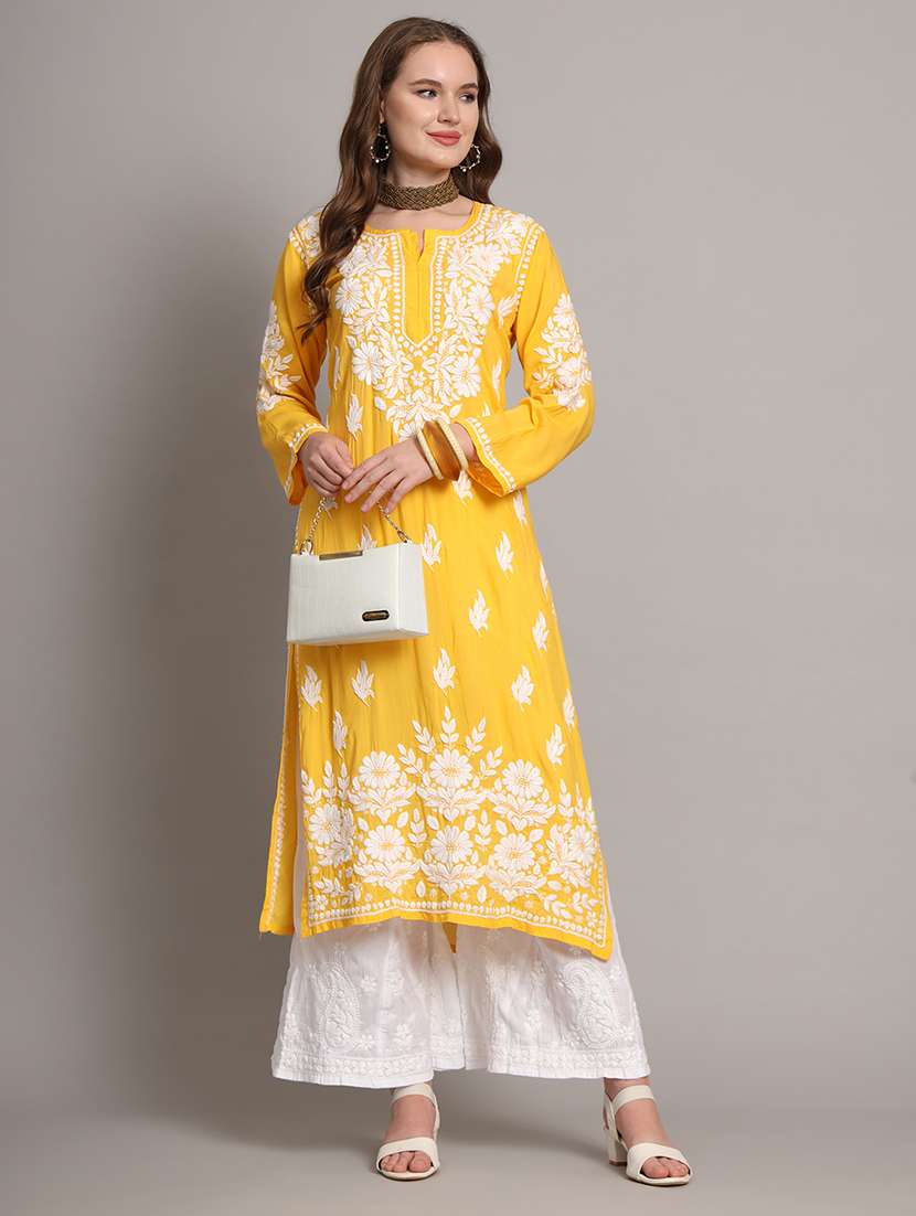 women notch neck chikankari straight kurta - 21541691 - Standard Image - 4