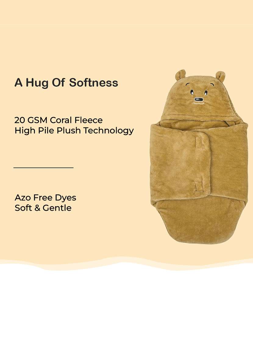 newborn baby swaddle blanket - 21543535 -  Standard Image - 1