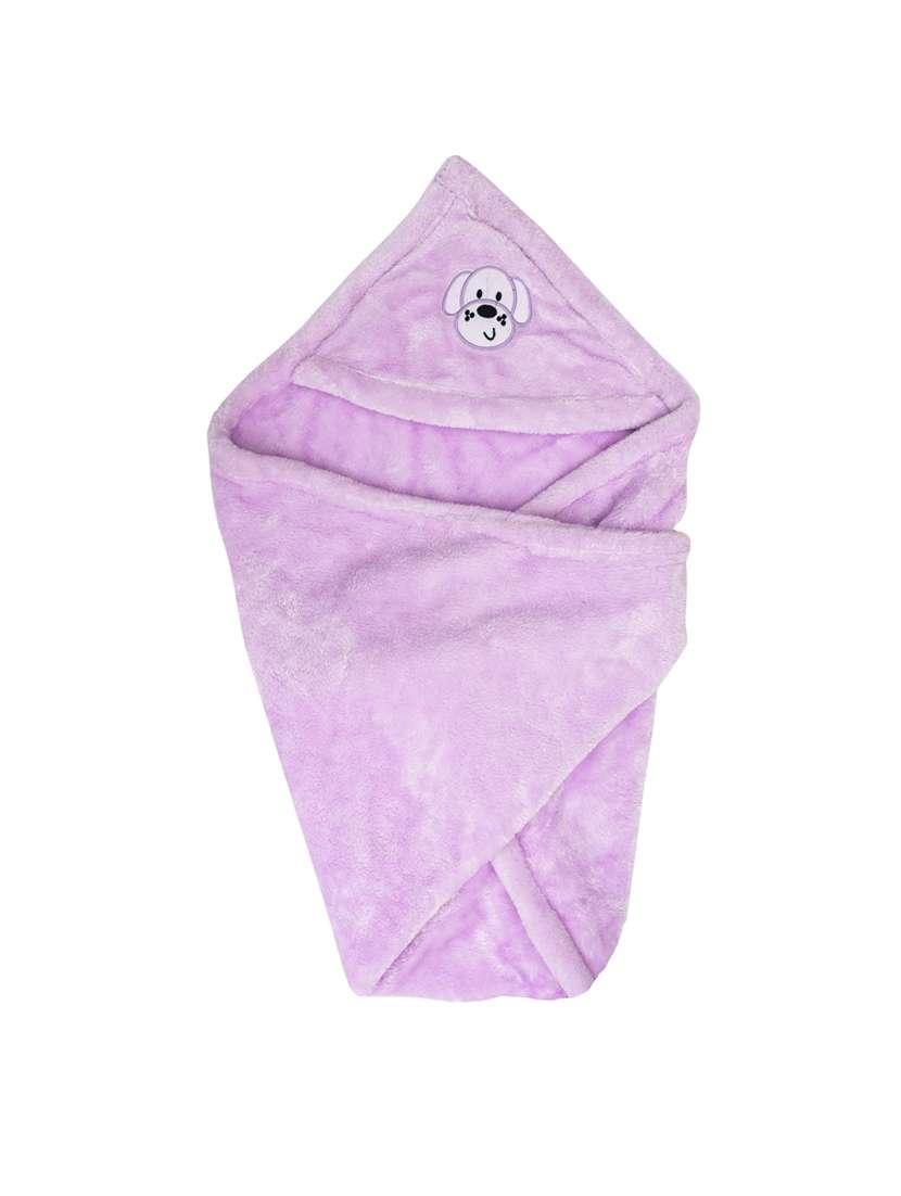 newborn baby swaddle blanket - 21543542 -  Standard Image - 1