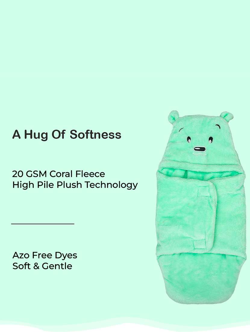 newborn baby swaddle blanket - 21543546 -  Standard Image - 1