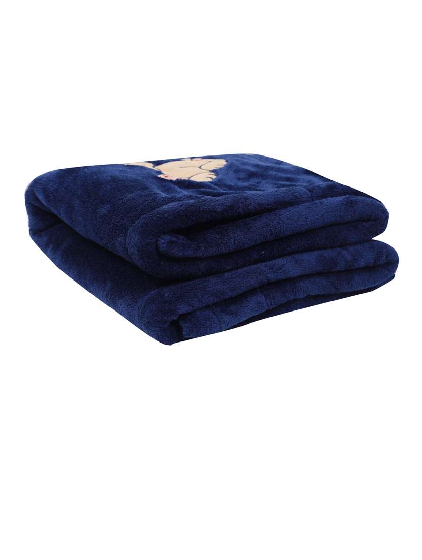 newborn baby swaddle blanket - 21543589 -  Standard Image - 1