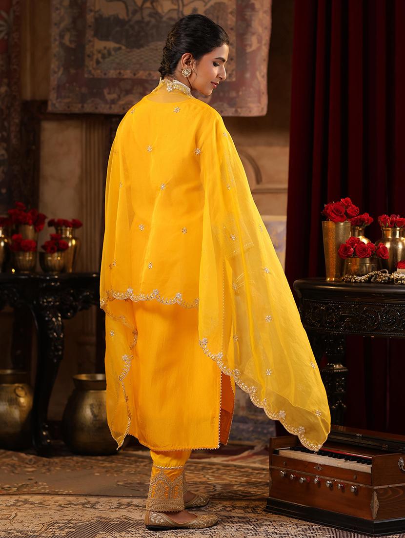 women three quarter sleeve kurta pant with dupatta set - 21544572 -  Standard Image - 1
