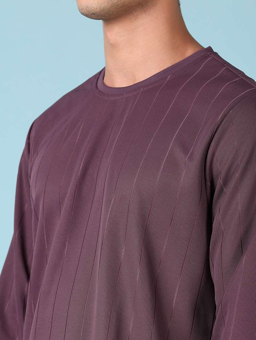 men long sleeves plain t-shirt - 21545069 -  Standard Image - 4