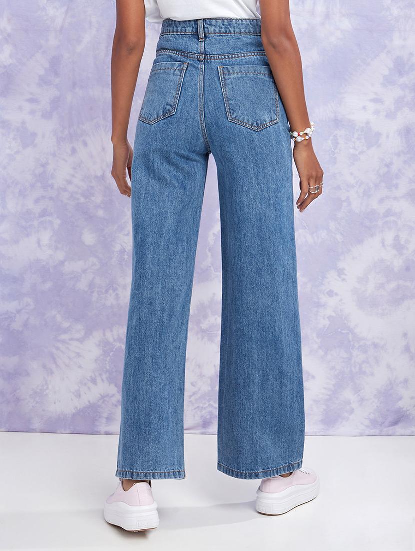 blue cotton jeans - 21547022 -  Standard Image - 1