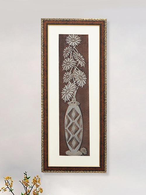 chrysanthemum flower wall painting | golden and brown design - 21547453 - Standard Image - 0