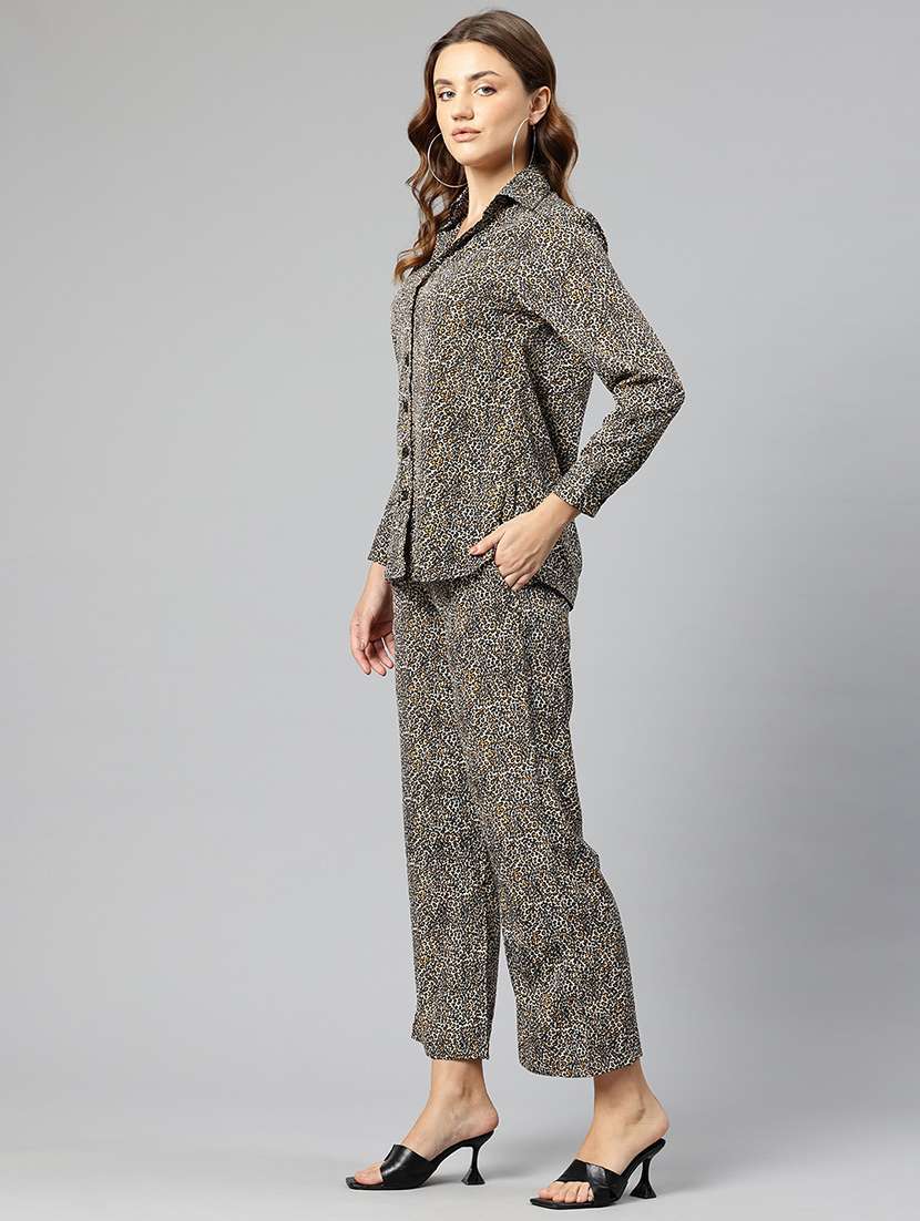 women printed shirt and trouser co-ord set - 21547517 -  Standard Image - 1