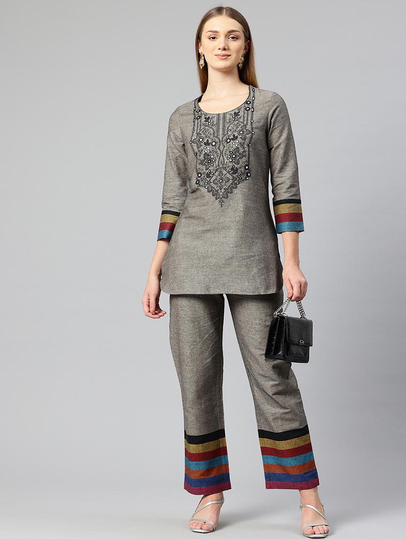 women embroidered top and trouser co-ord set - 21547537 - Standard Image - 4