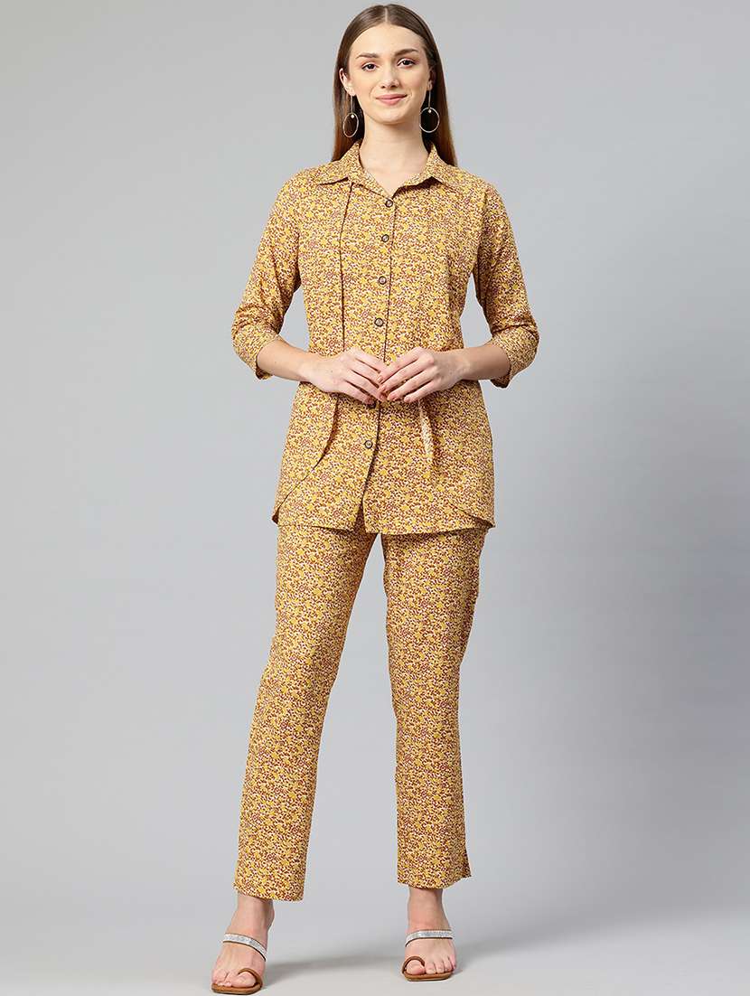 women floral printed top and trouser co-ord set