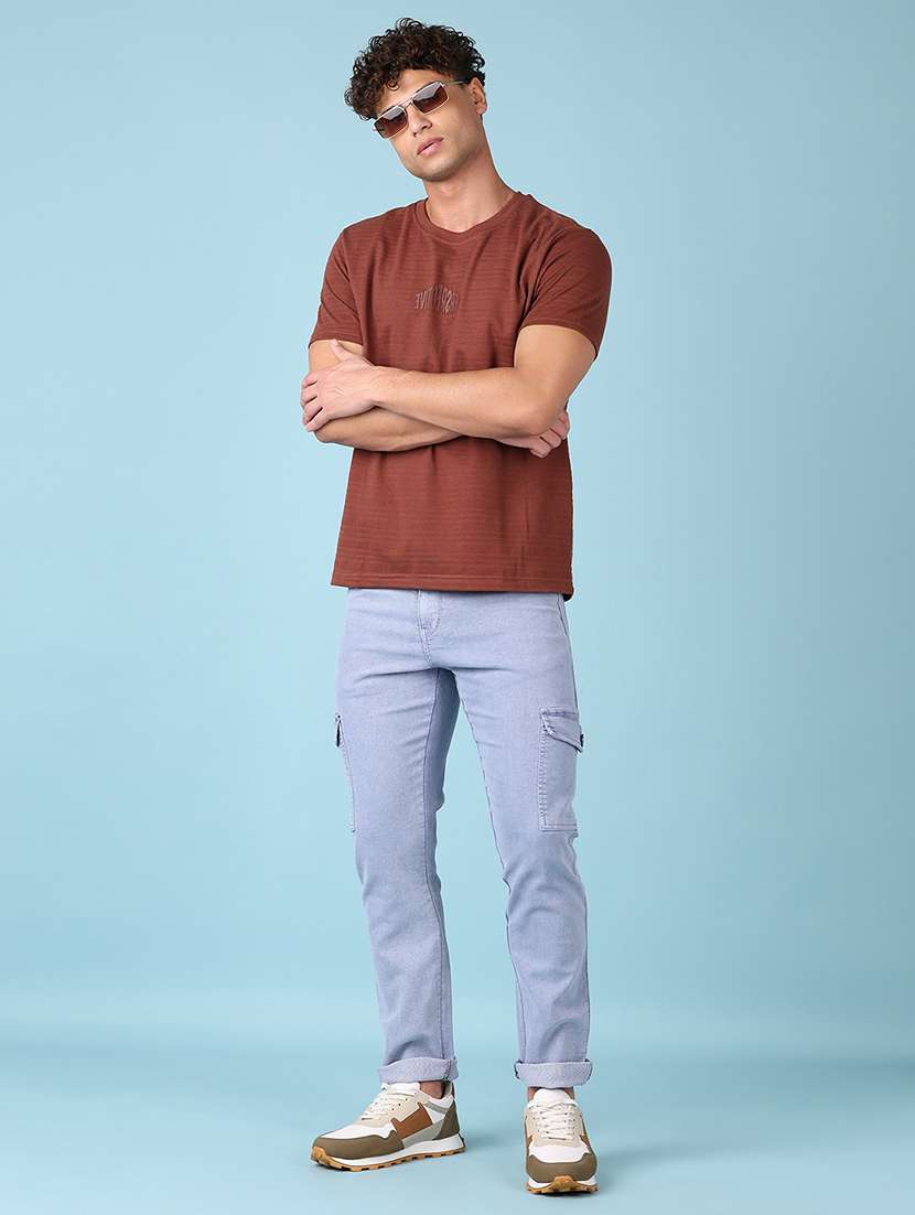 men solid mid rise cargo - 21547654 -  Standard Image - 4