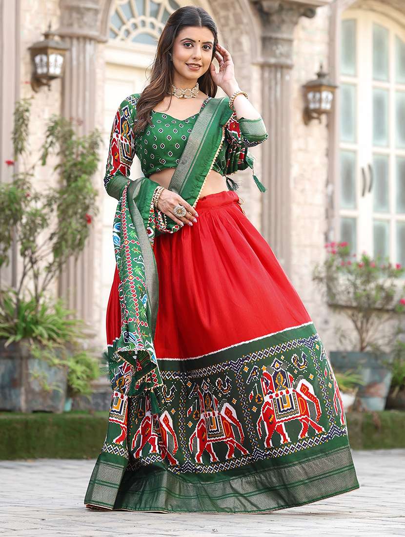 women printed semi-stitched lehenga