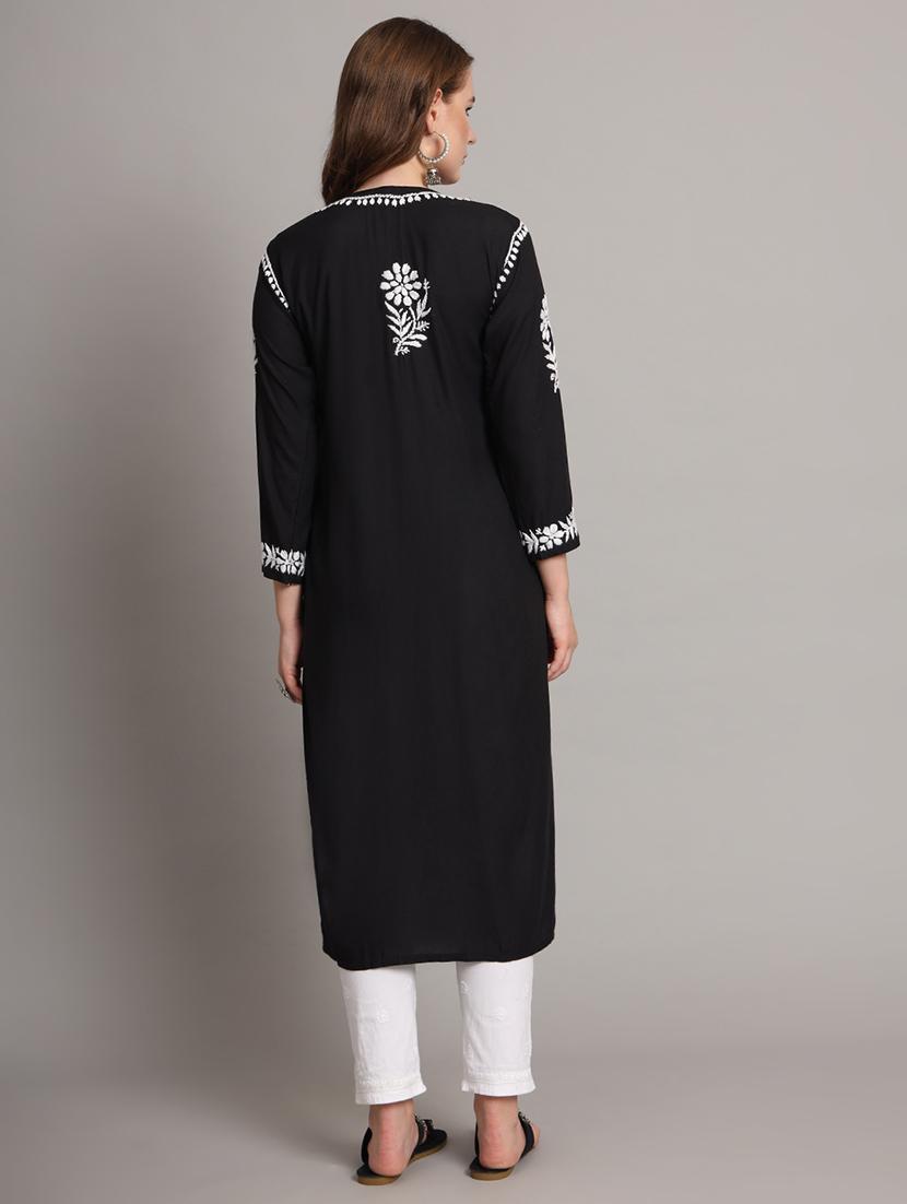 women embroidered notch neck straight kurta - 21549561 - Standard Image - 4