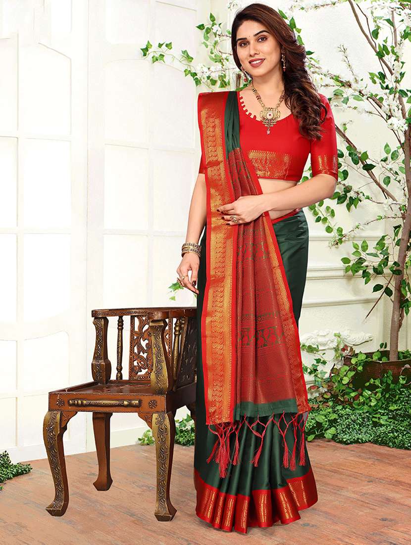 women self design kanjivaram saree - 21549598 -  Zoom Image - 0