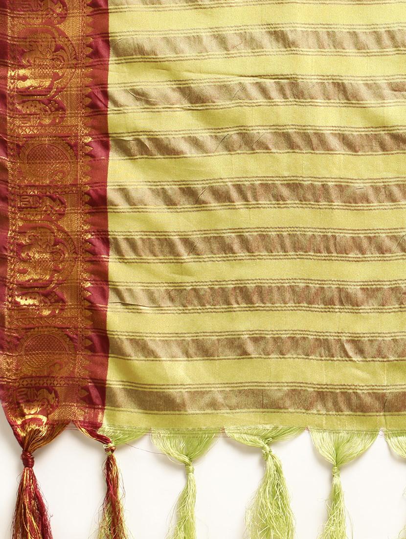women solid zari bordered saree - 21549812 - Standard Image - 4