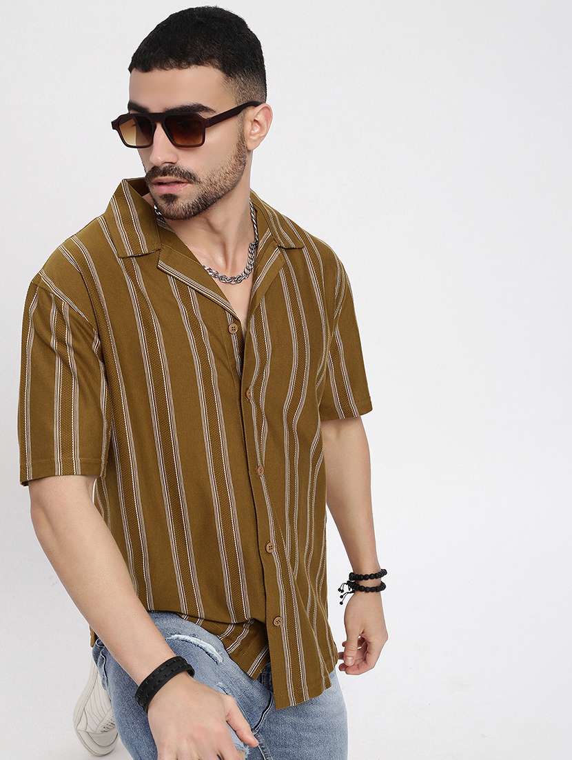 men vertical striped short sleeve casual shirt - 21550077 -  Standard Image - 1