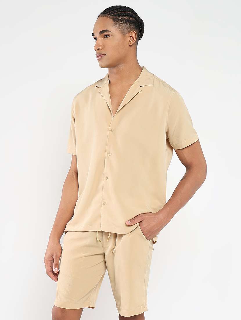 men solid shirt and short co-ord set - 21550171 -  Standard Image - 1