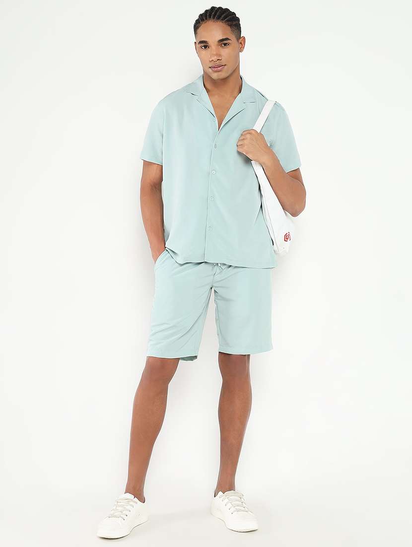 men solid shirt and short co-ord set - 21550172 - Standard Image - 4