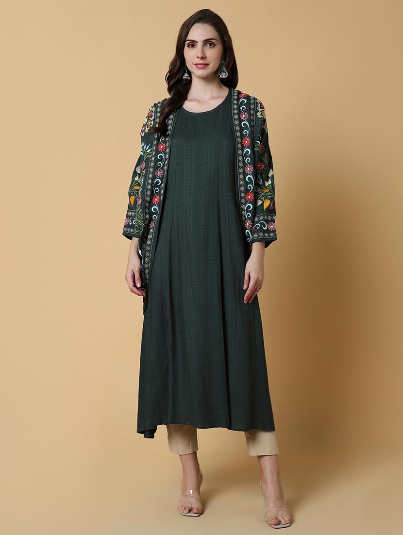 women round neck a-line kurta with embroidered jacket - 21550243 - Zoom Image - 0
