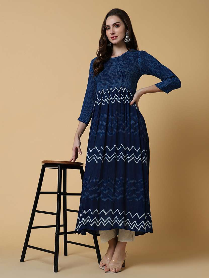 women printed round neck a-line kurta  - 21550244 -  Standard Image - 4