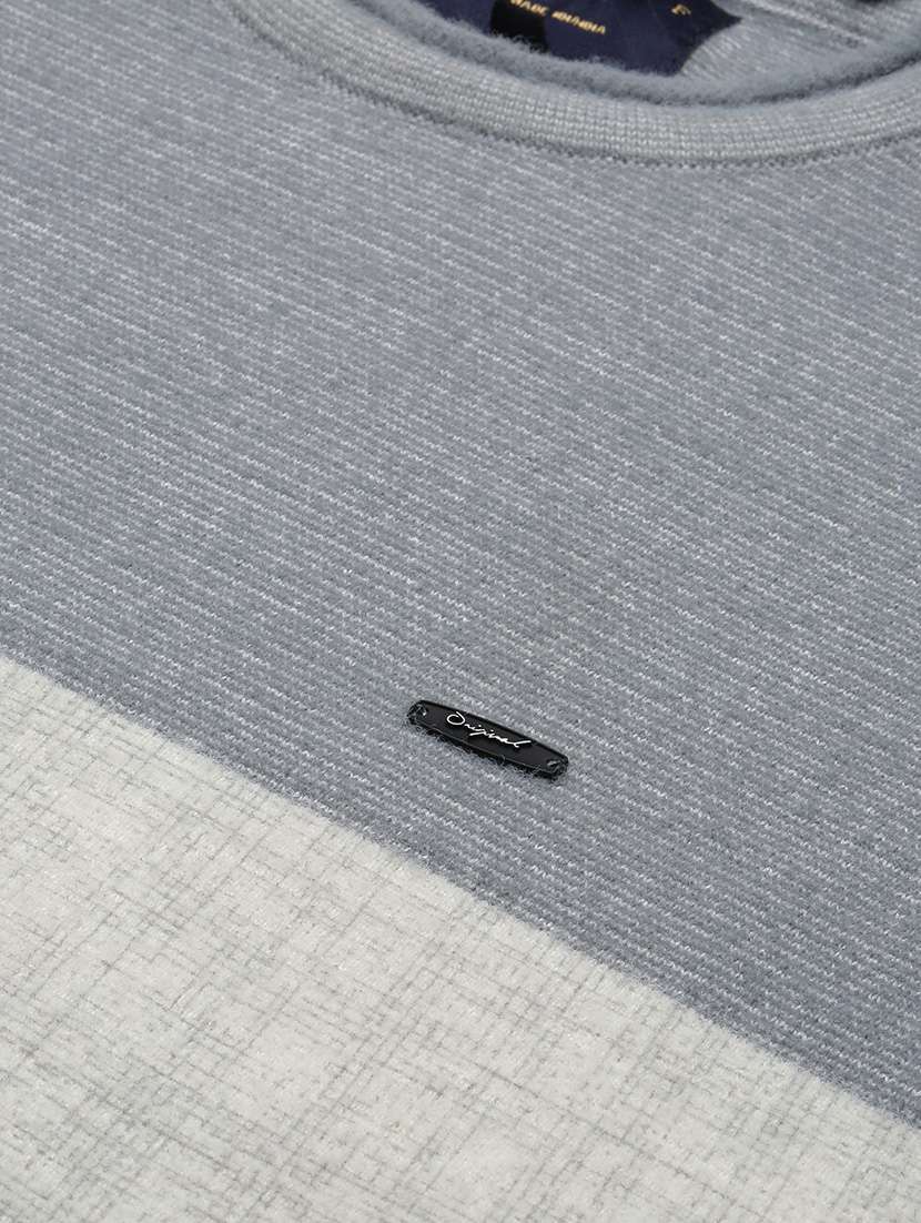 men round neck long sleeve pullover - 21550280 -  Standard Image - 6