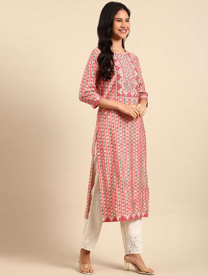 women peach printed kurta pant set with dupatta - 21550297 -  Standard Image - 1