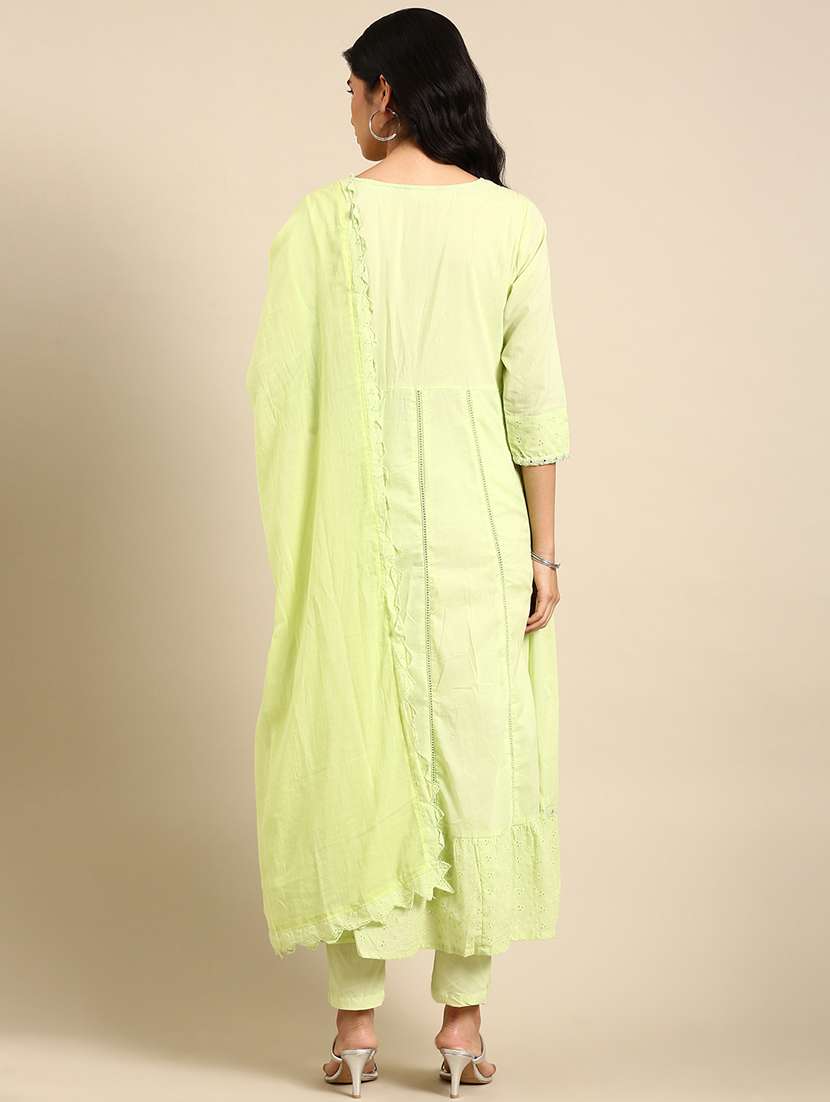 women three quarter sleeve kurta pant with dupatta set - 21550340 -  Standard Image - 1