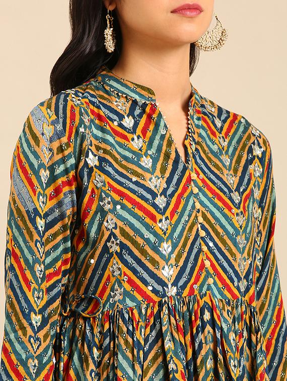 women printed kurta sharara with dupatta set - 21550360 - Standard Image - 4