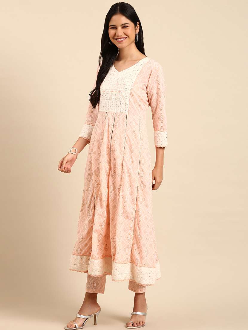 women three quarter sleeve kurta pant with dupatta set - 21550368 -  Standard Image - 1
