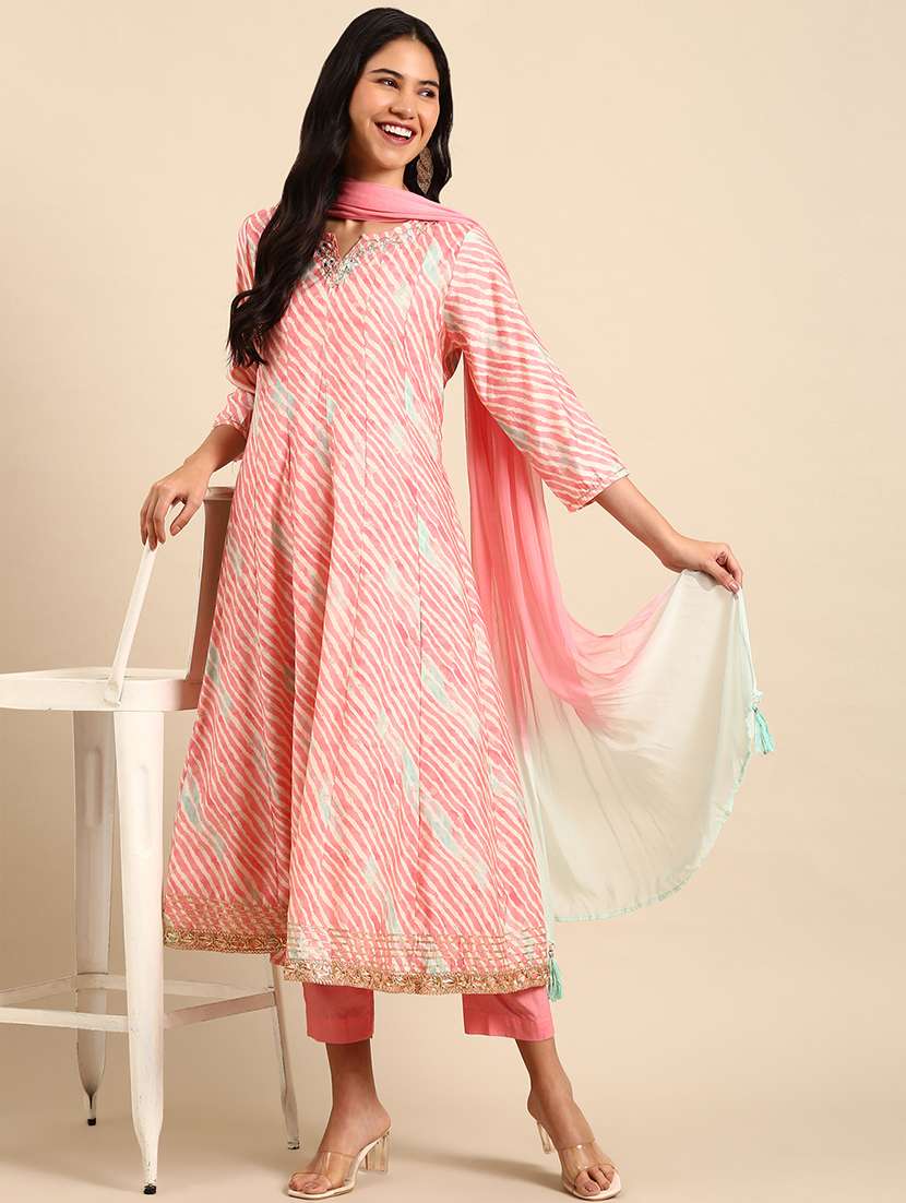 women three quarter sleeve kurta pant with dupatta set