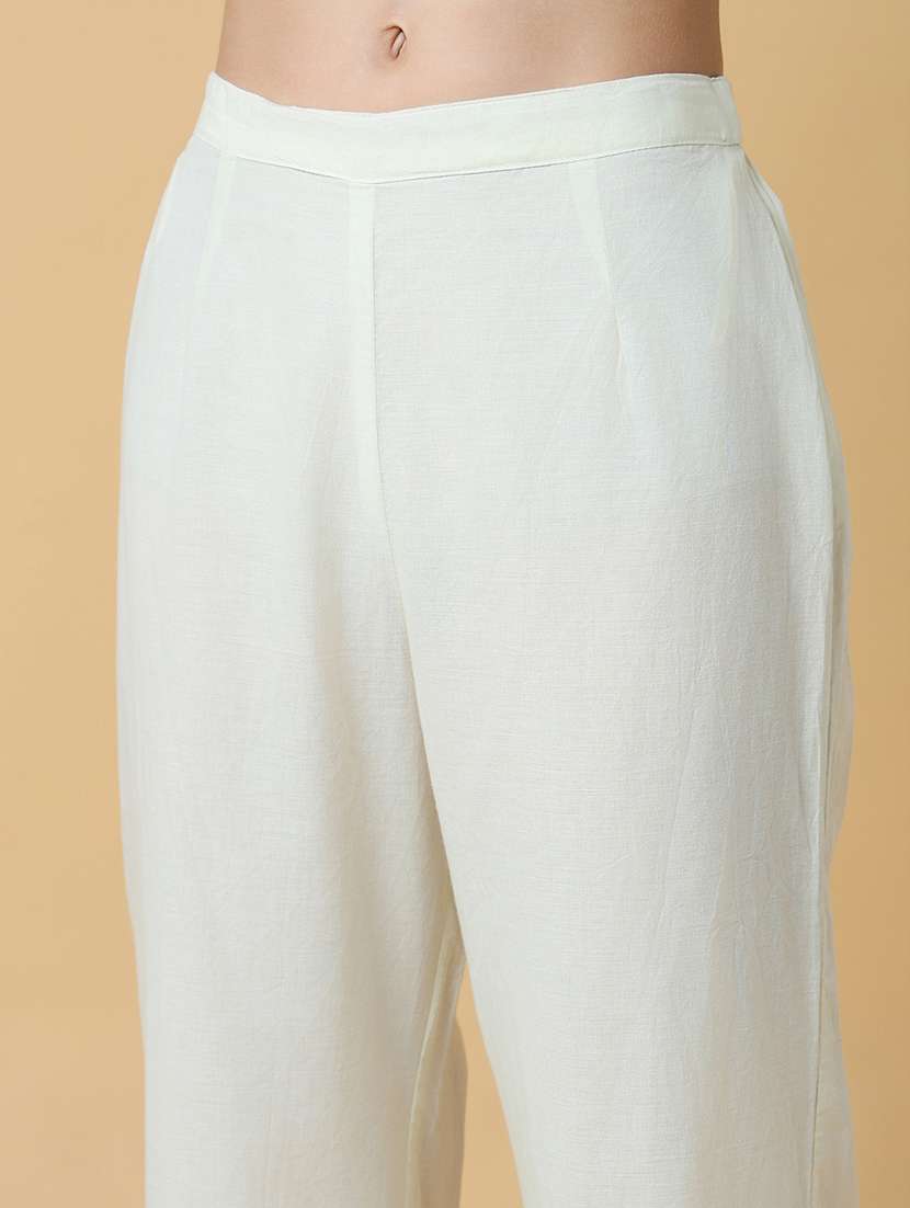 women off white embroidered kurta pant set - 21550405 -  Standard Image - 6