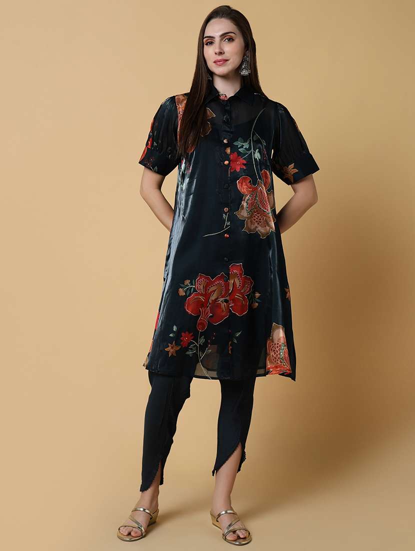 women green floral printed dhoti kurta set with slip inner  - 21550408 -  Standard Image - 1