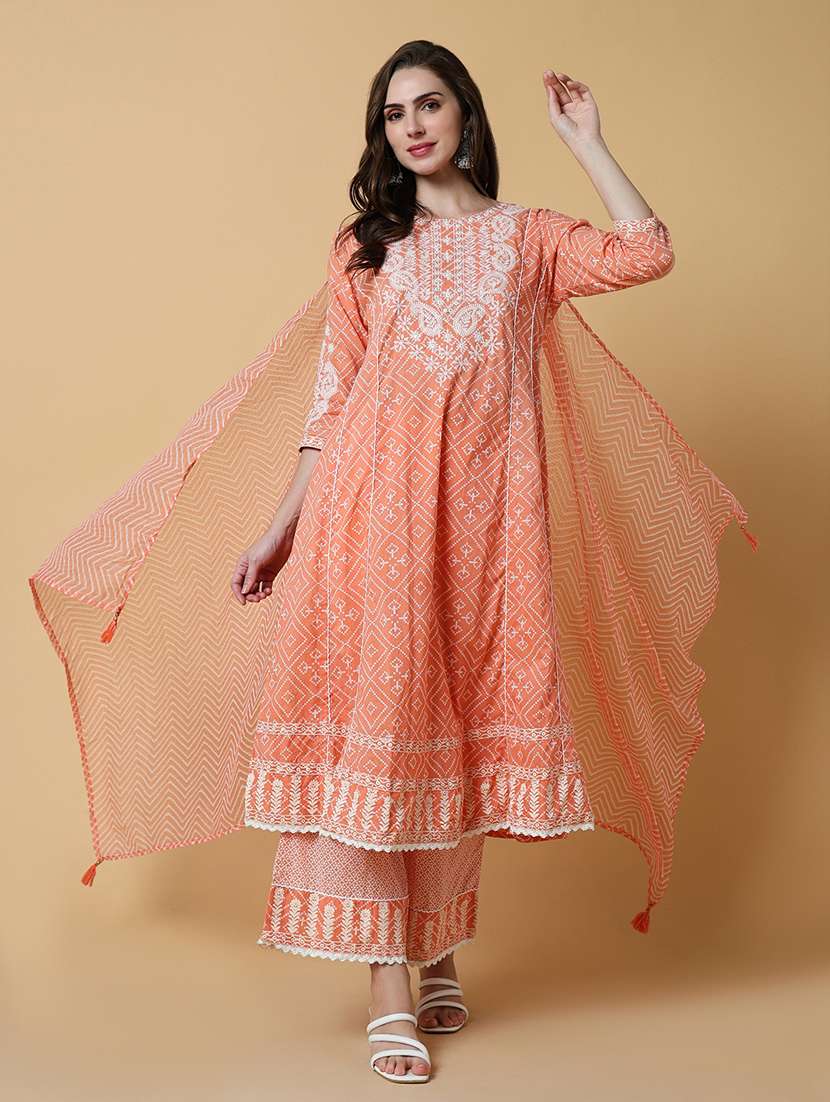 women orange embroidered kurta palazzo set with dupatta - 21550426 -  Standard Image - 4