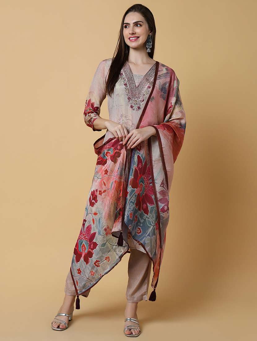 women three quarter sleeve kurta pant with dupatta set