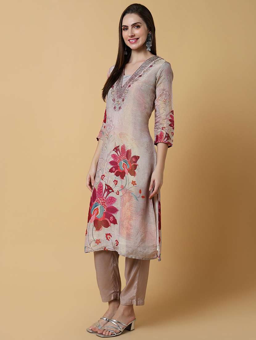 women three quarter sleeve kurta pant with dupatta set - 21550427 -  Standard Image - 1