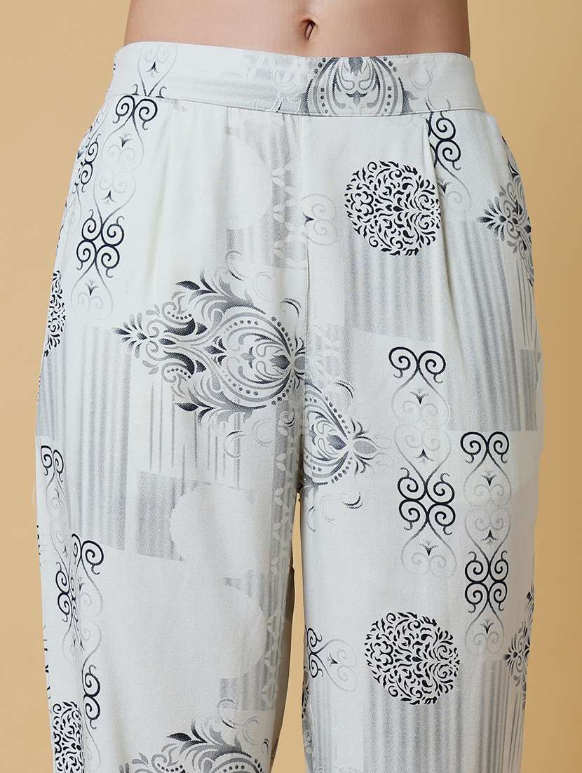 women printed sleeveless kurta pant set - 21550429 -  Standard Image - 6