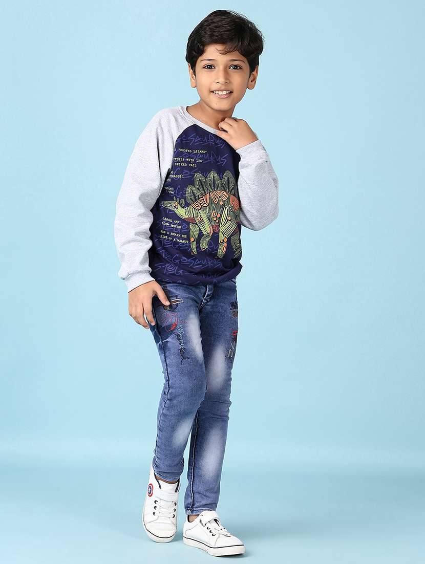 boys front print long sleeve sweatshirts - 21550479 -  Standard Image - 4