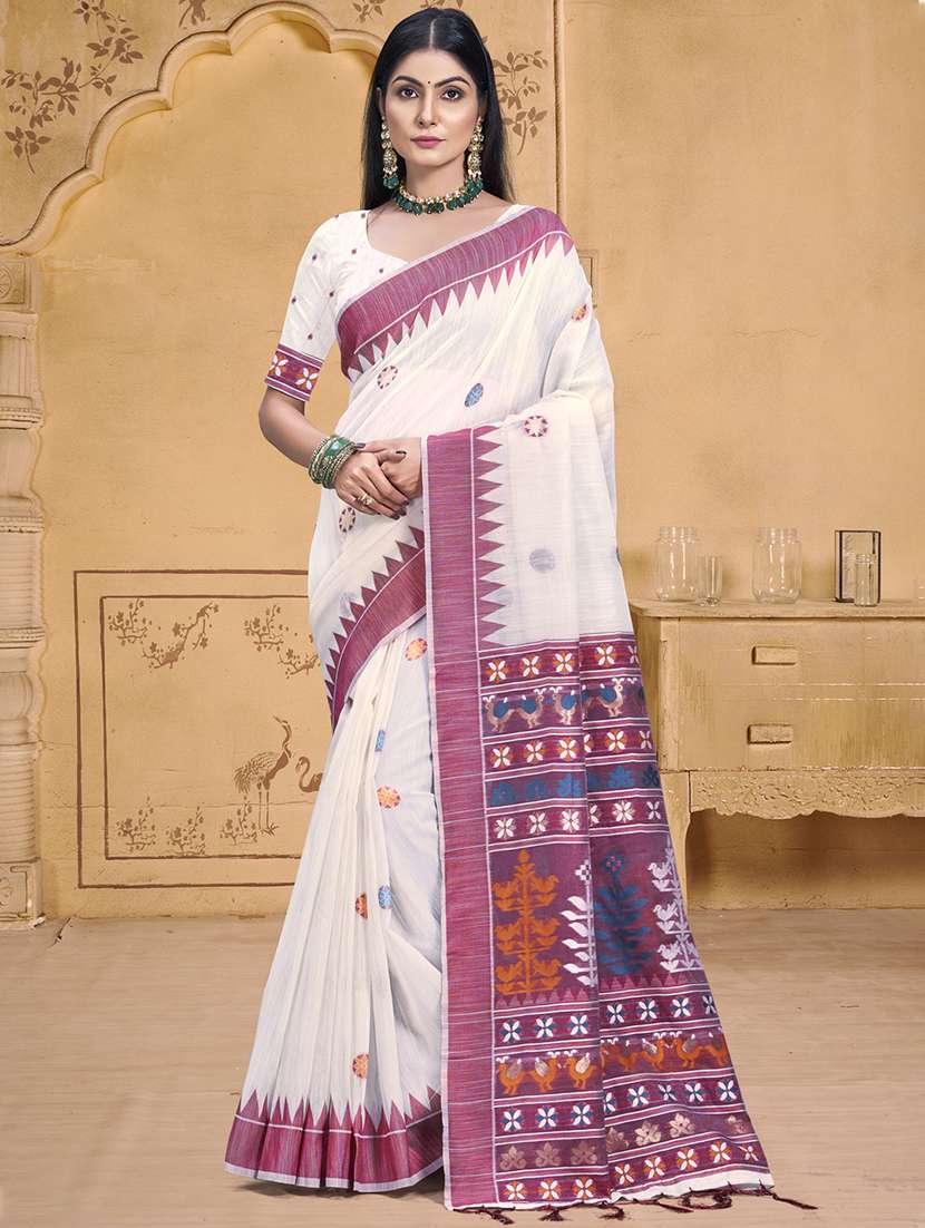 women self design handloom saree with blouse